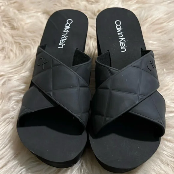 Calvin Klein wedge - Picture 2 of 6